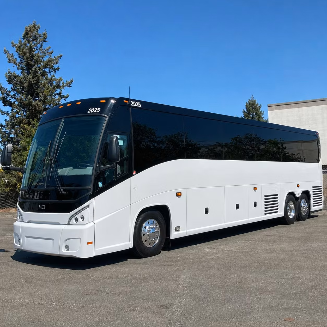 group transportation to state farm arena and mercedes benz stadium