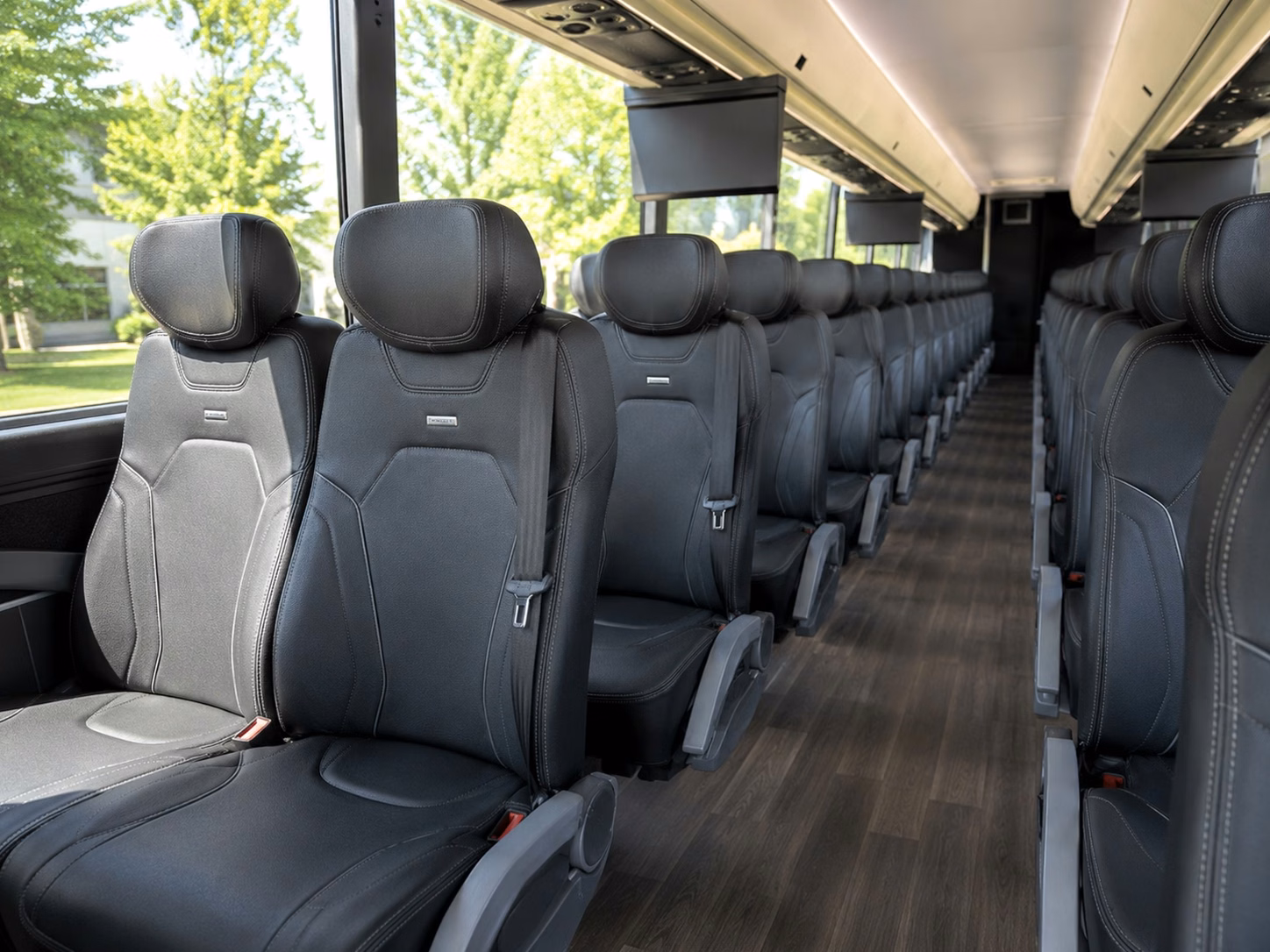 guest shuttle service between sandy springs hotels and wedding venues