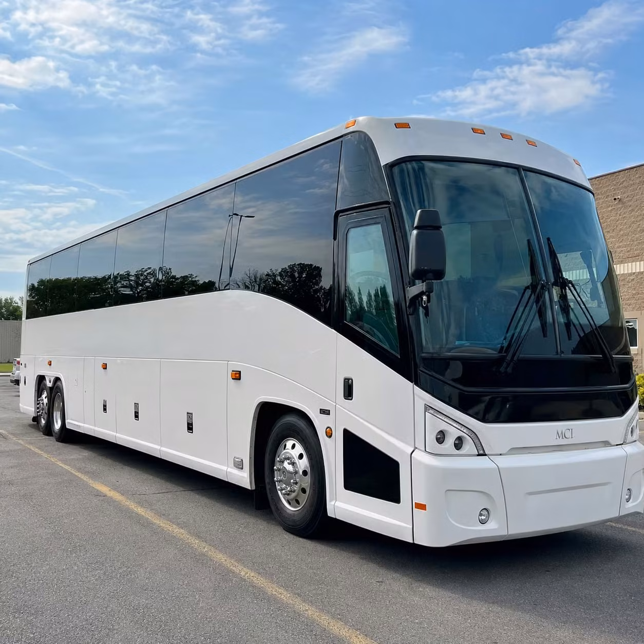 sandy springs party bus rentals for smaller venues and club shows